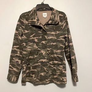 Like new Camo cargo jacket